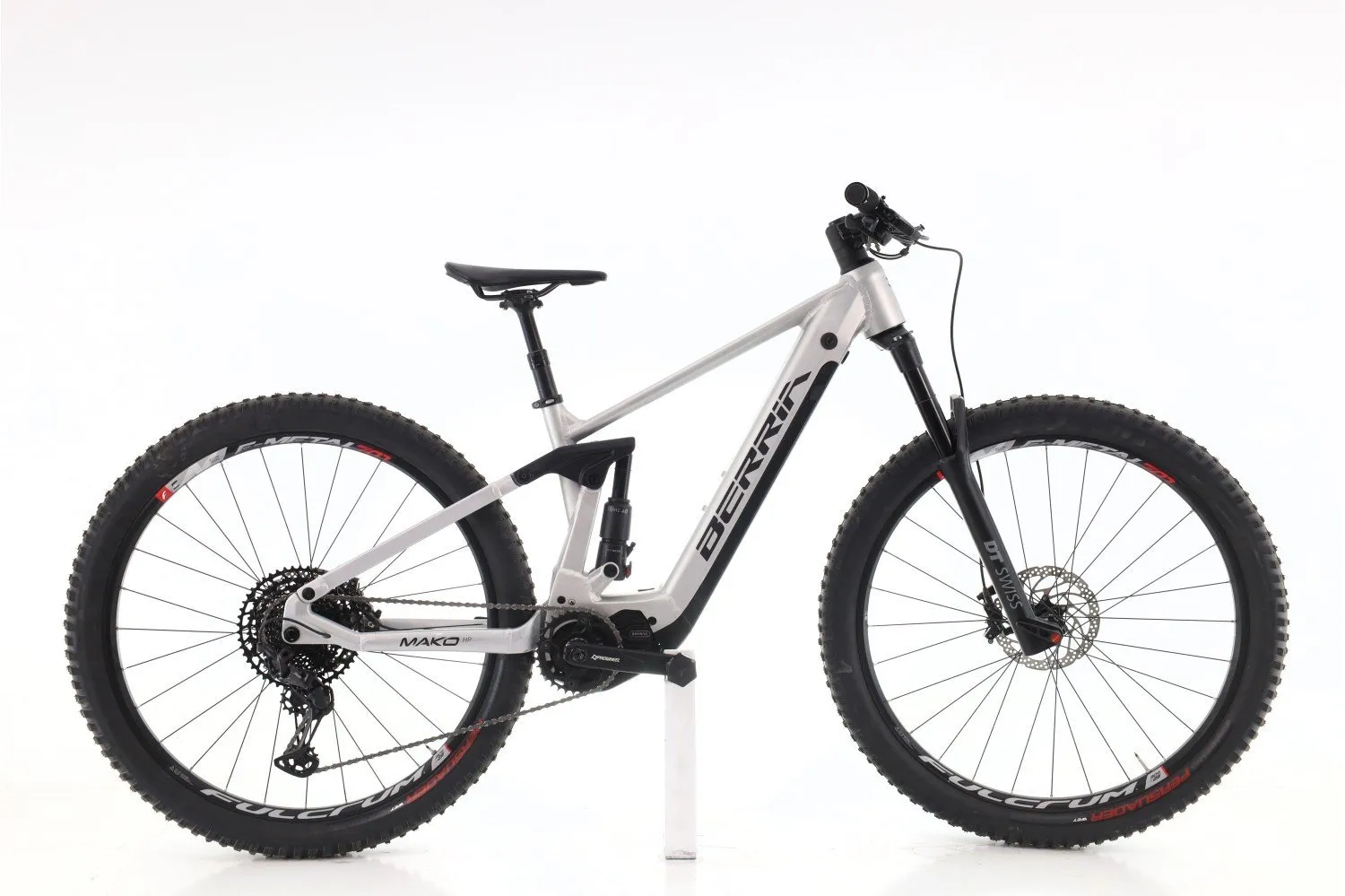 Berria Mako HP Hybrid 2022