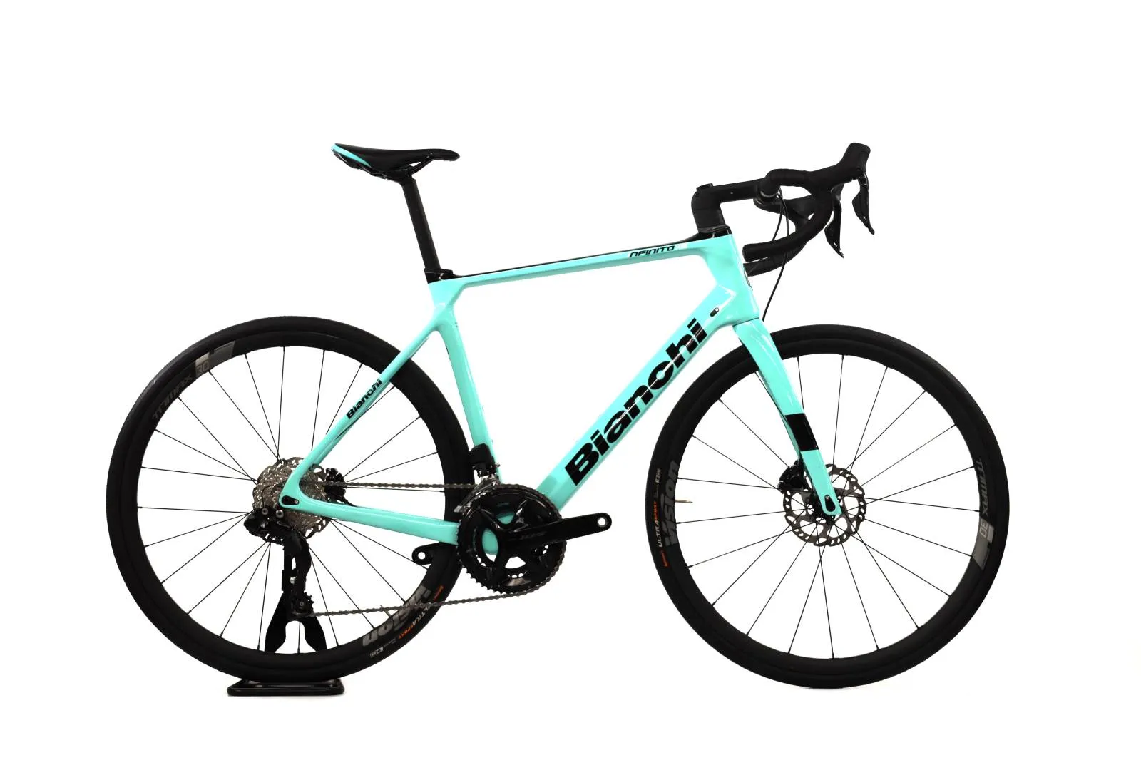 Bianchi Infinito XE 2023