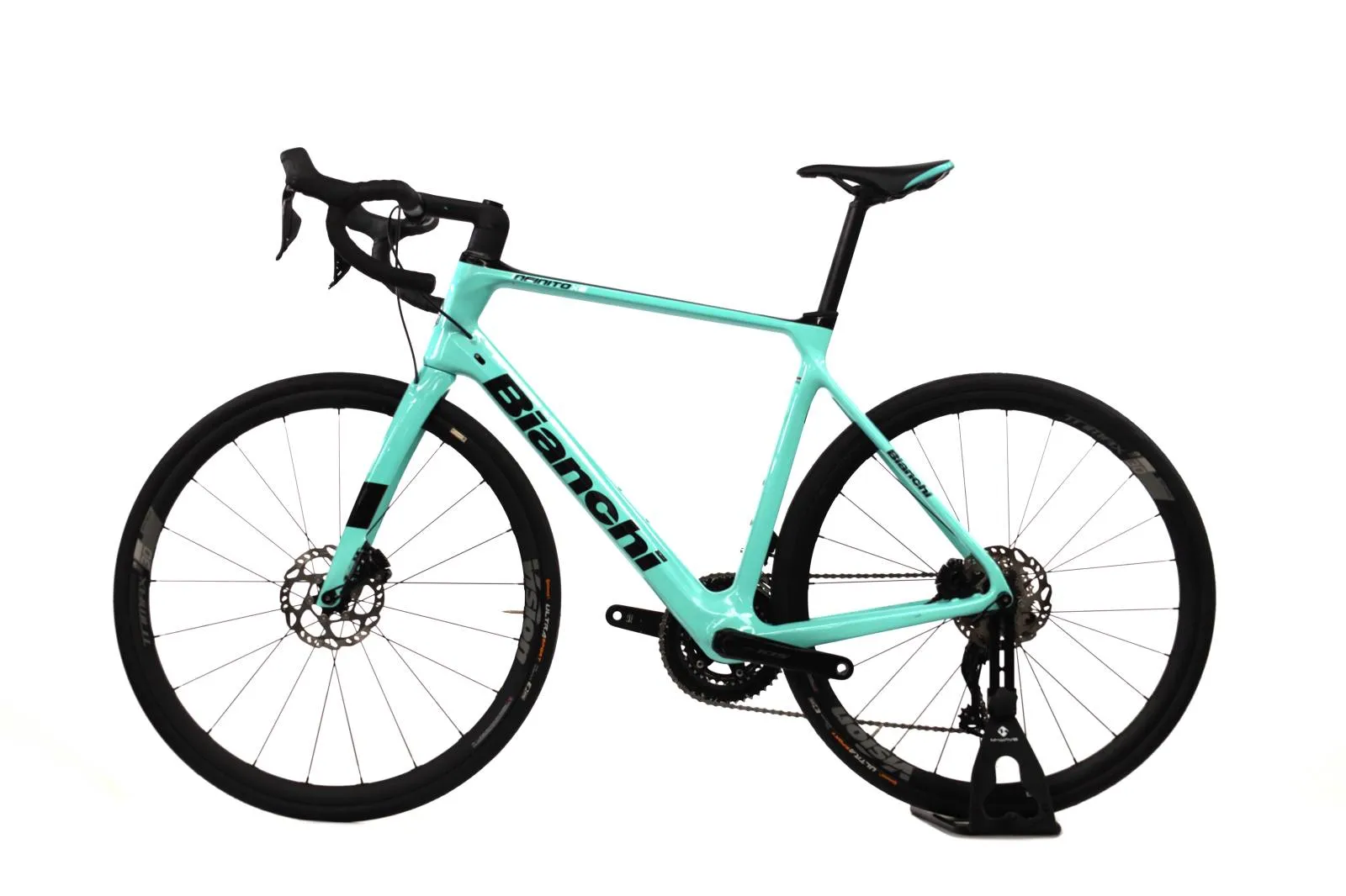Bianchi Infinito XE 2023