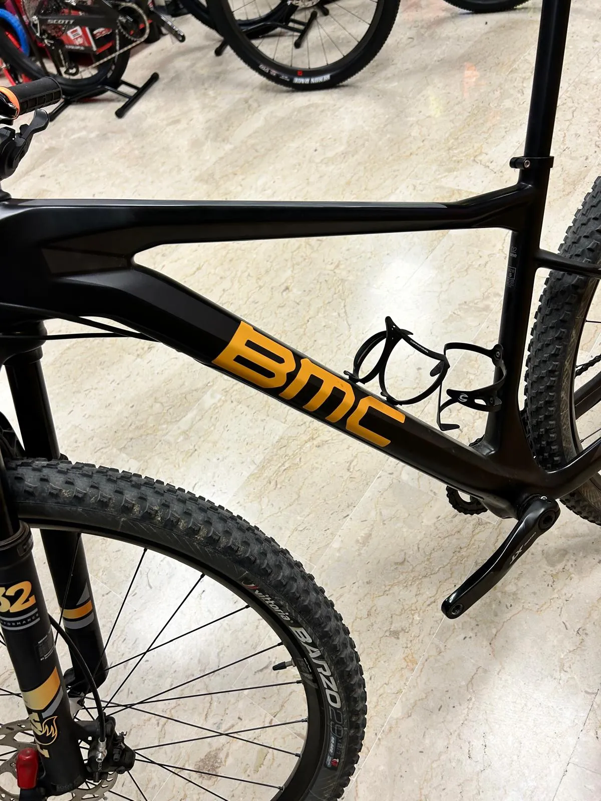BMC Team Elite 02 ONE 2018 - Shimano XT - DT Swiss M1700 Spline 25