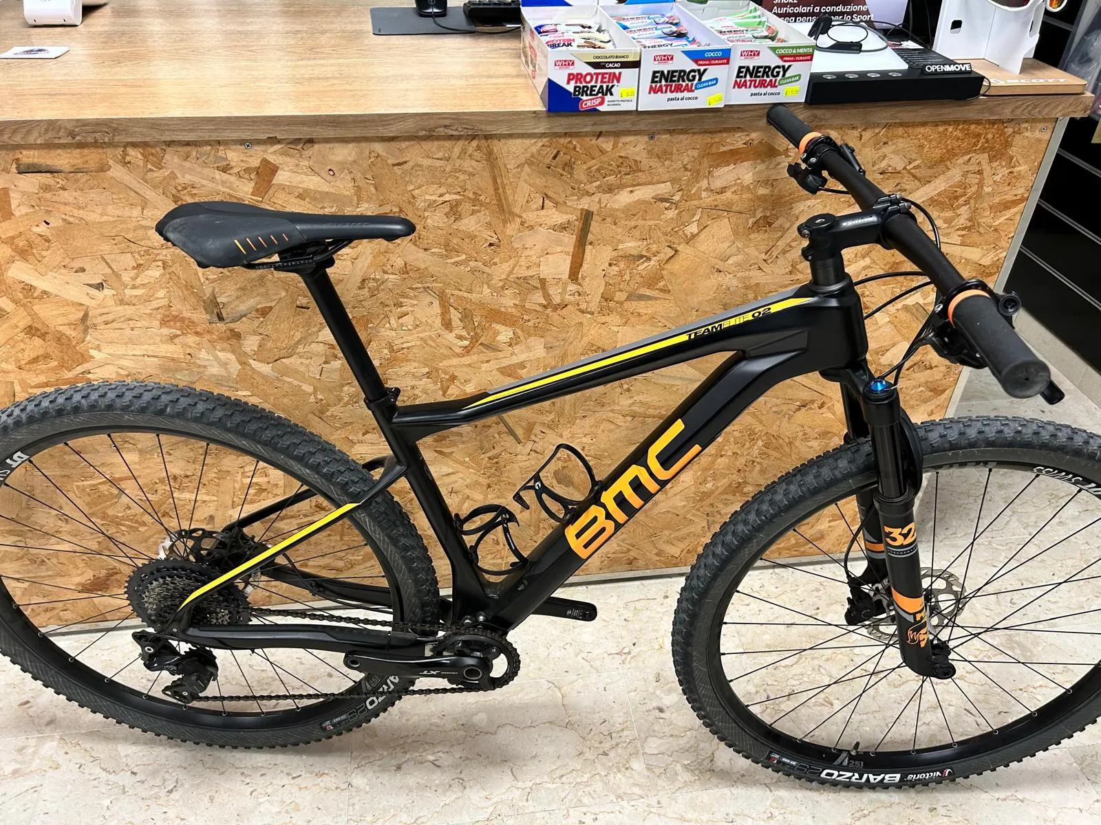 BMC Team Elite 02 ONE 2018 - Shimano XT - DT Swiss M1700 Spline 25
