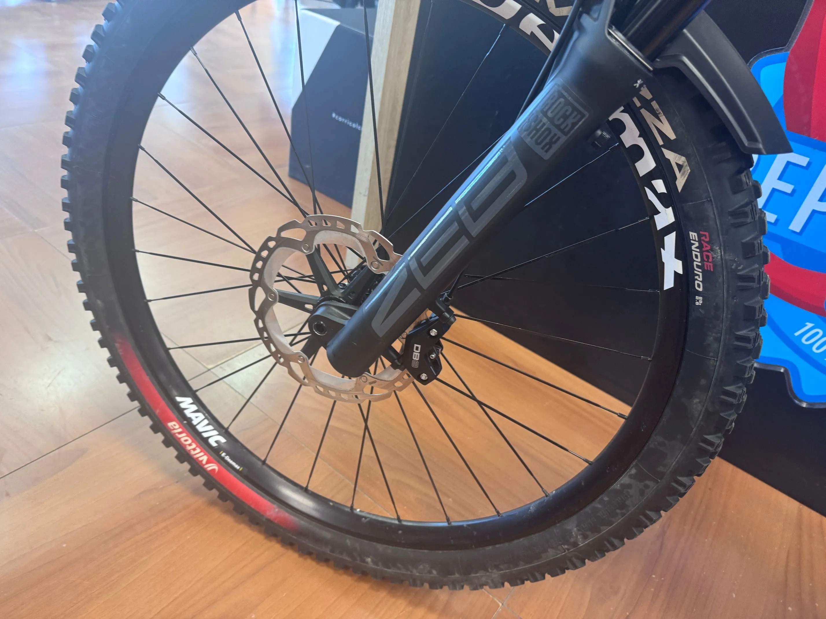 Focus Sam2 6.9 2025 - Shimano XT 1x12sp - Mavic e-Deemax 30