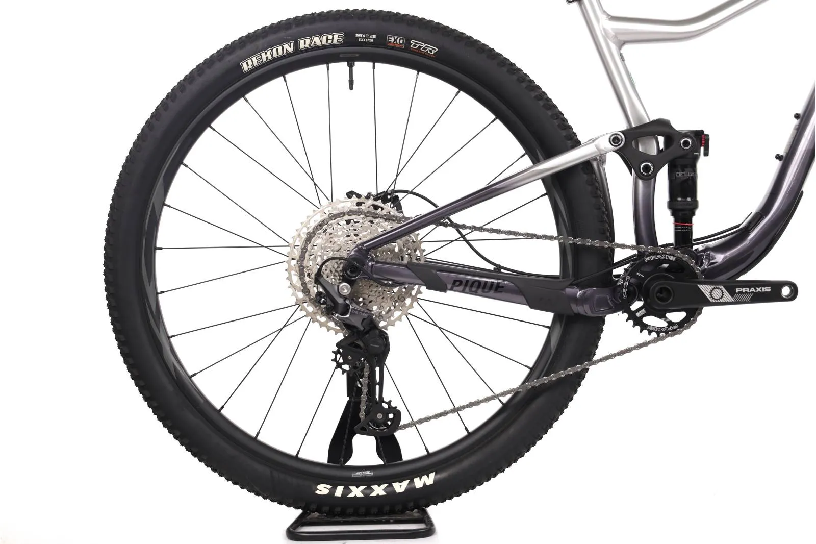 Liv Pique 2022 - Shimano Deore 1x12sp - Giant XCT