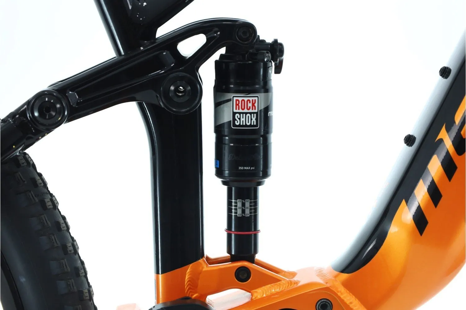Megamo Ayron Force 40 2022