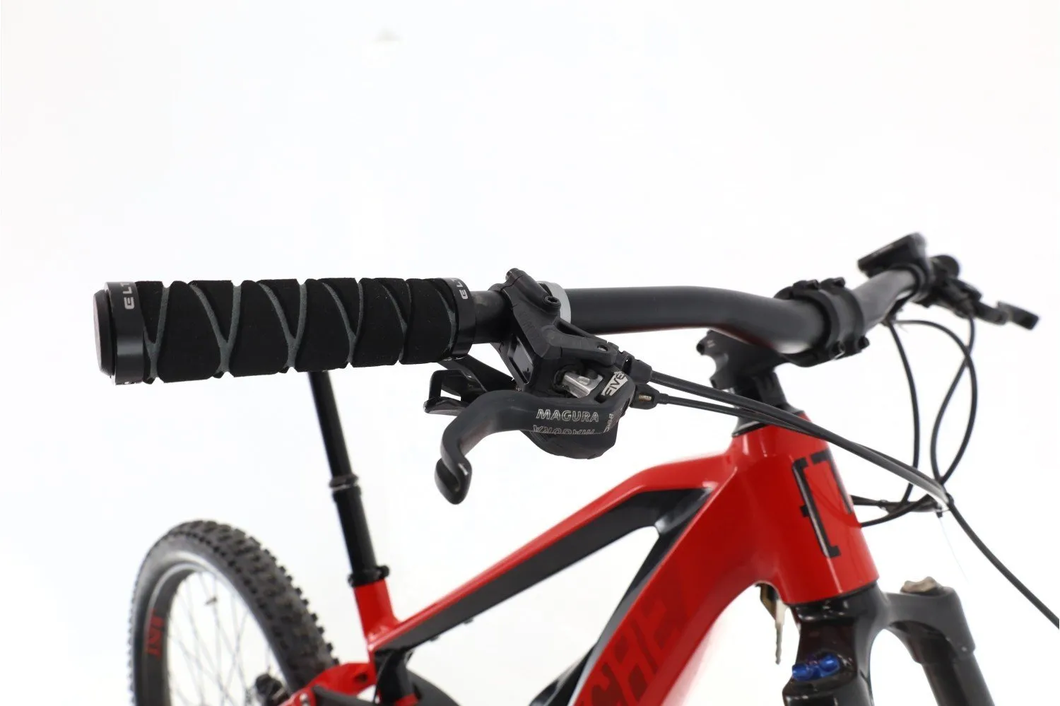 Moustache Samedi Race 6 2020