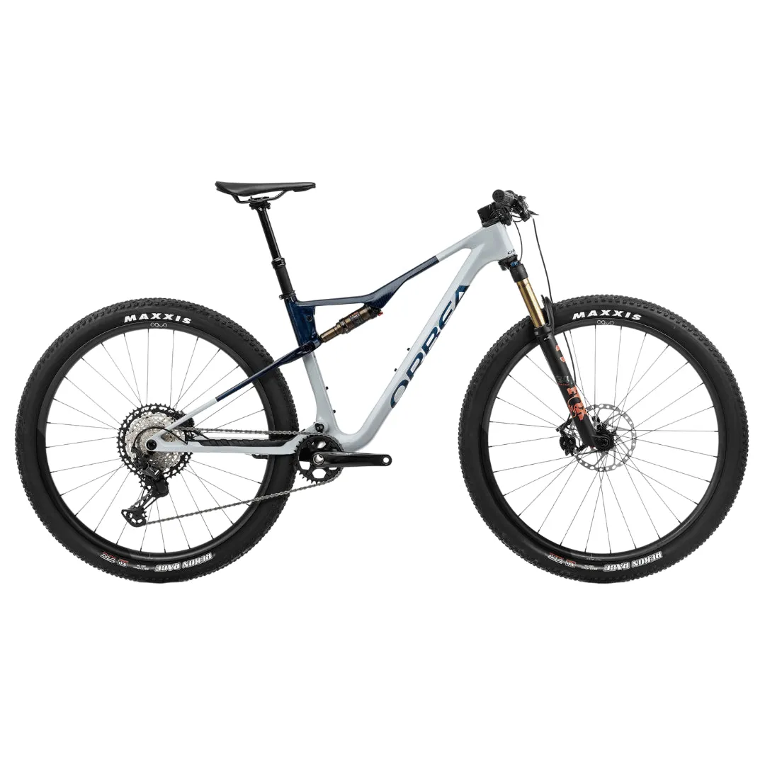 Orbea OIZ M10 2024 - Shimano XT M8100 - OQUO Mountain Performance MP30TEAM Carbon