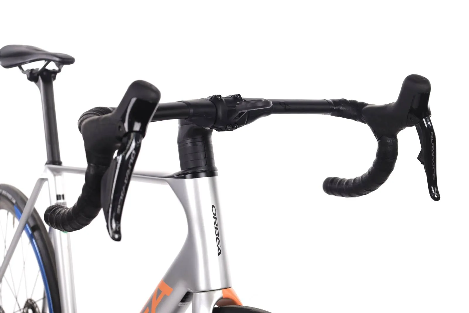 Orbea Orca 2024  - Shimano Dura-Ace Di2 2x12sp - OQUO Road Performance Carbon 35