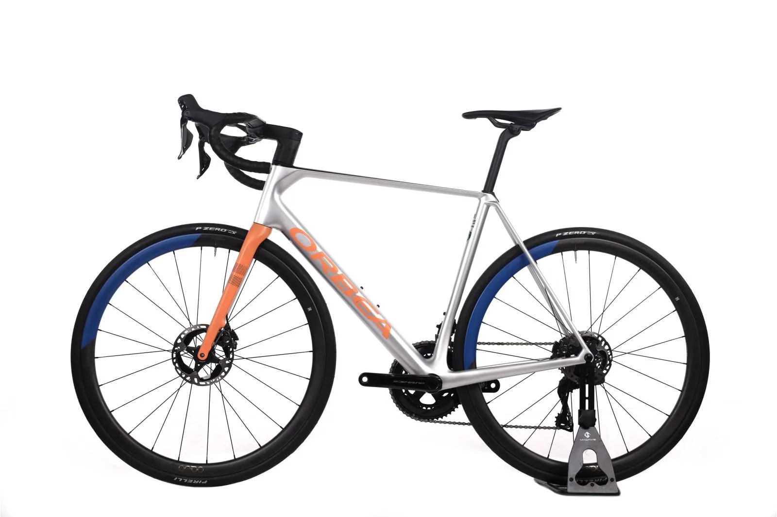 Orbea Orca 2024  - Shimano Dura-Ace Di2 2x12sp - OQUO Road Performance Carbon 35