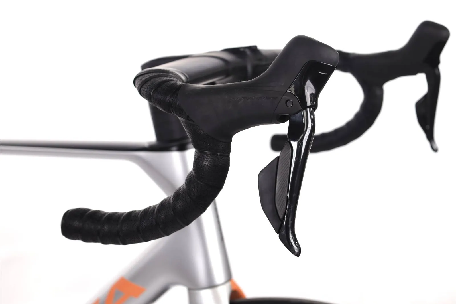 Orbea Orca 2024  - Shimano Dura-Ace Di2 2x12sp - OQUO Road Performance Carbon 35