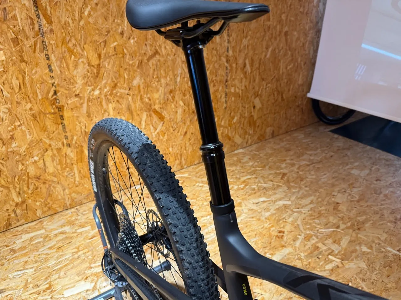 Scott Spark RC Comp green 2024 - Sram NX Eagle 1x12sp - Syncros X-30SE