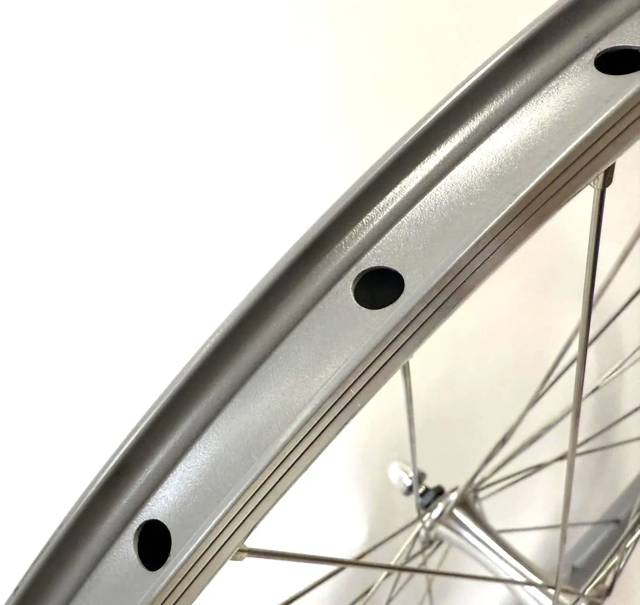 Single Speed Grey Front   Rear Wheelset 700c 32 Spoke   16t Freewheel 120mm rear