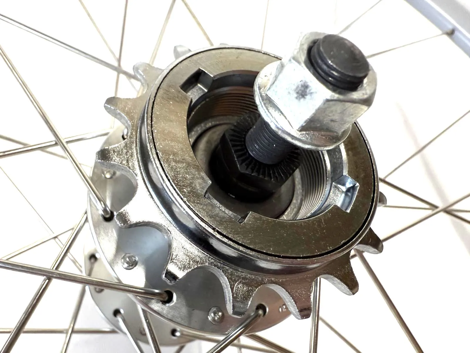 Single Speed Grey Front   Rear Wheelset 700c 32 Spoke   16t Freewheel 120mm rear