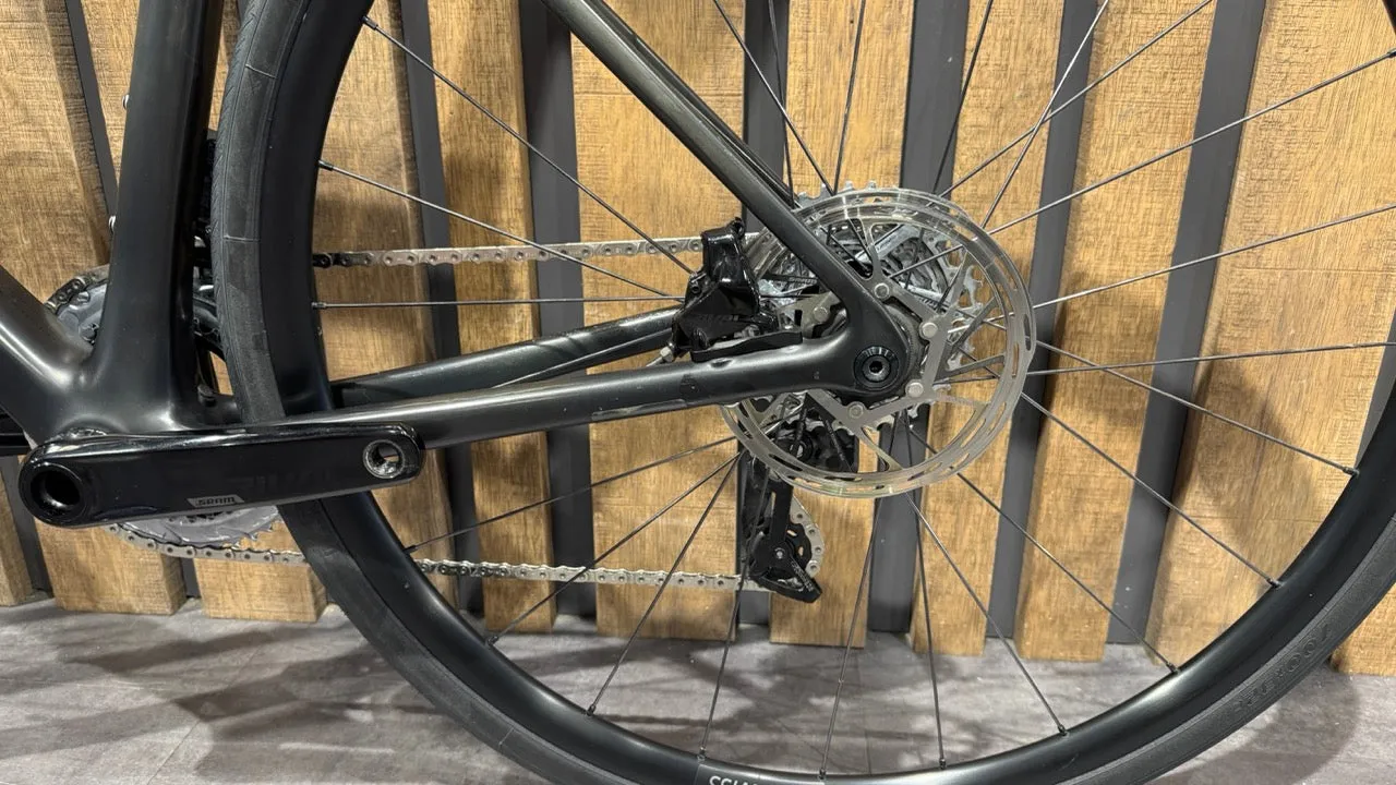 Specialized Roubaix Comp 2022 - Sram Rival eTap AXS 2x12sp - DT Swiss R470
