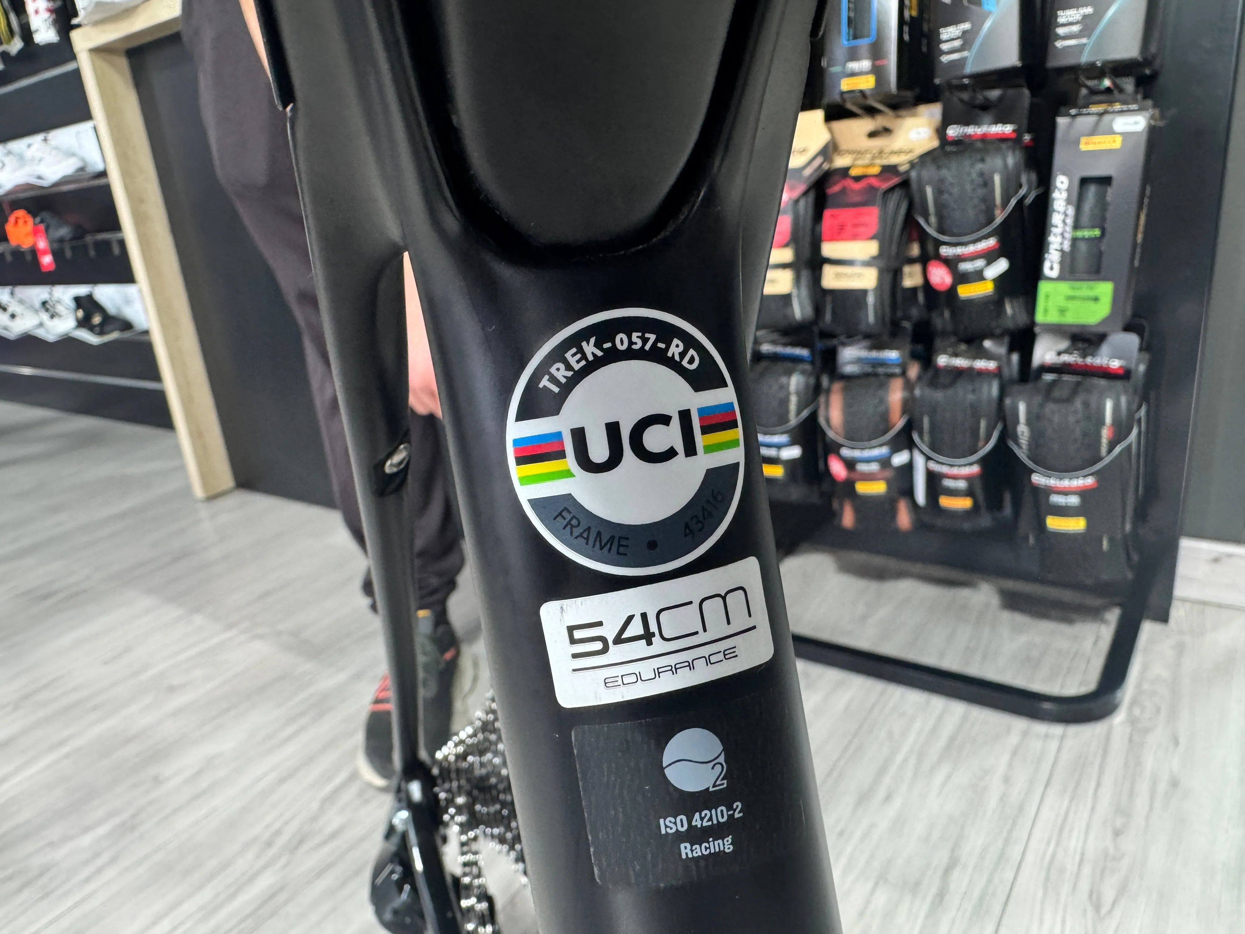 Trek Domane SLR 9 AXS Gen 3 2022 - Sram Red eTap AXS 2x12sp - Bontrager Aeolus RSL 37