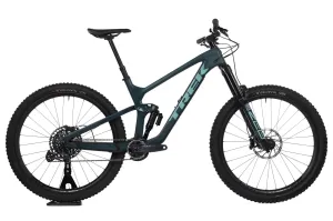 Trek Slash  2023